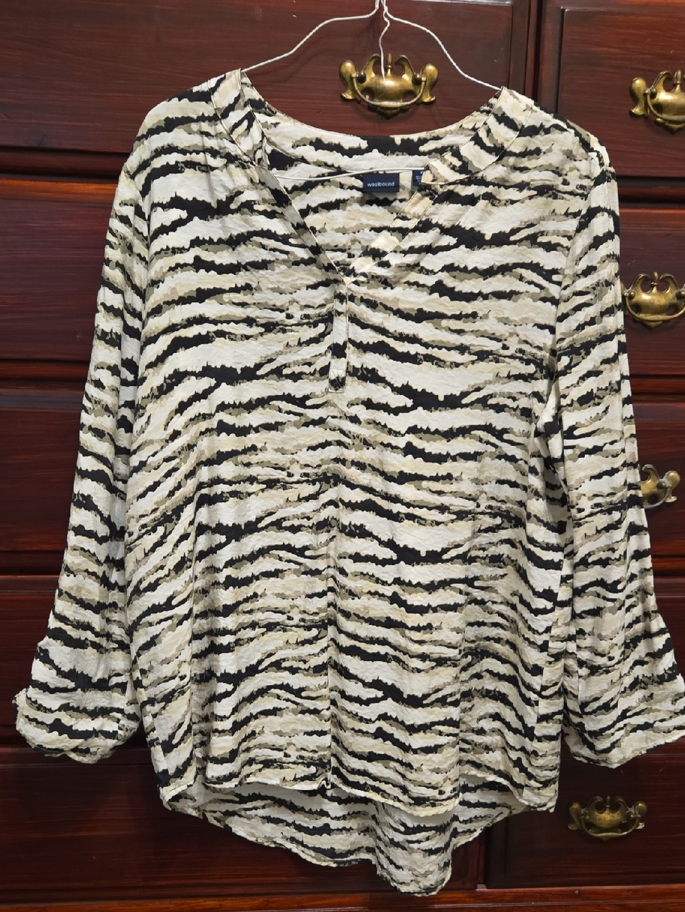 ⛱️Westbound Black,Cream,Grey and Olive Striped V-Neck Tunic Size XL